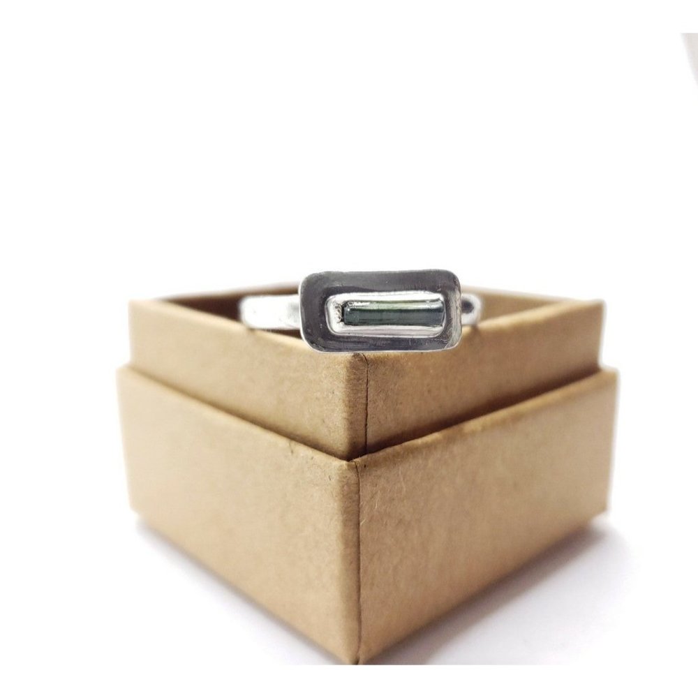 Green raw Tourmaline Crystal Ring handmade sterling silver artisan handmade ring - Picture 10 of 12